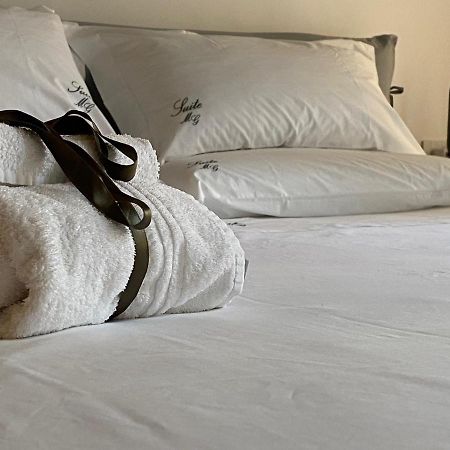 Suite Mariagiulia Monopoli Bagian luar foto