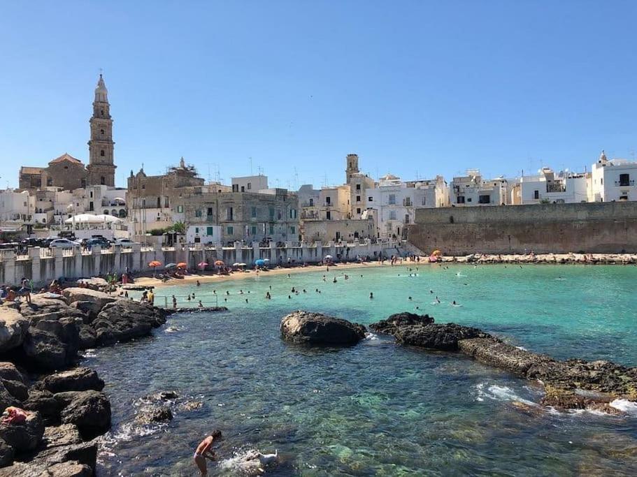 Suite Mariagiulia Monopoli Bagian luar foto